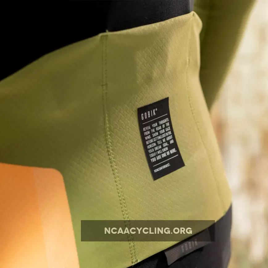 Gobik Cobble Blend Leaf Long Sleeves Jersey - Green 10-01-061-002-11 For Sale